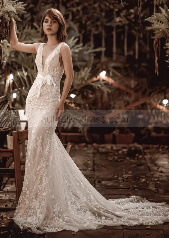 Mermaid Beaded Ivory Lace Tulle Wedding Dress With Nude Lining Mermaid Beaded Ivory Lace Tulle Wedding Dress With Nude Lining